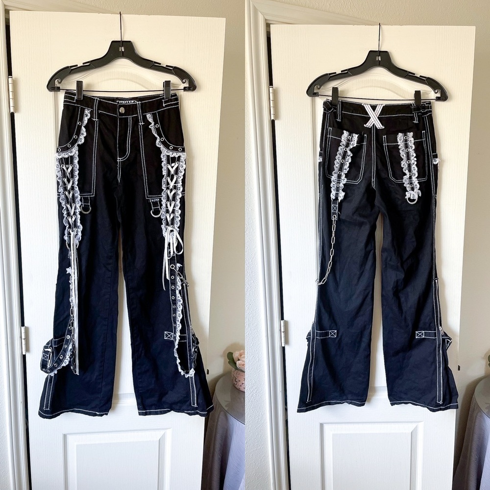 Tripp NYC Lolita Bondage Pants Lace Trim Chains Black White 25 EUC - Picture 2 of 10